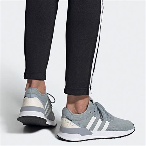 damen adidas winter schuhe grau|Graue adidas Sneaker für Damen online kaufen .